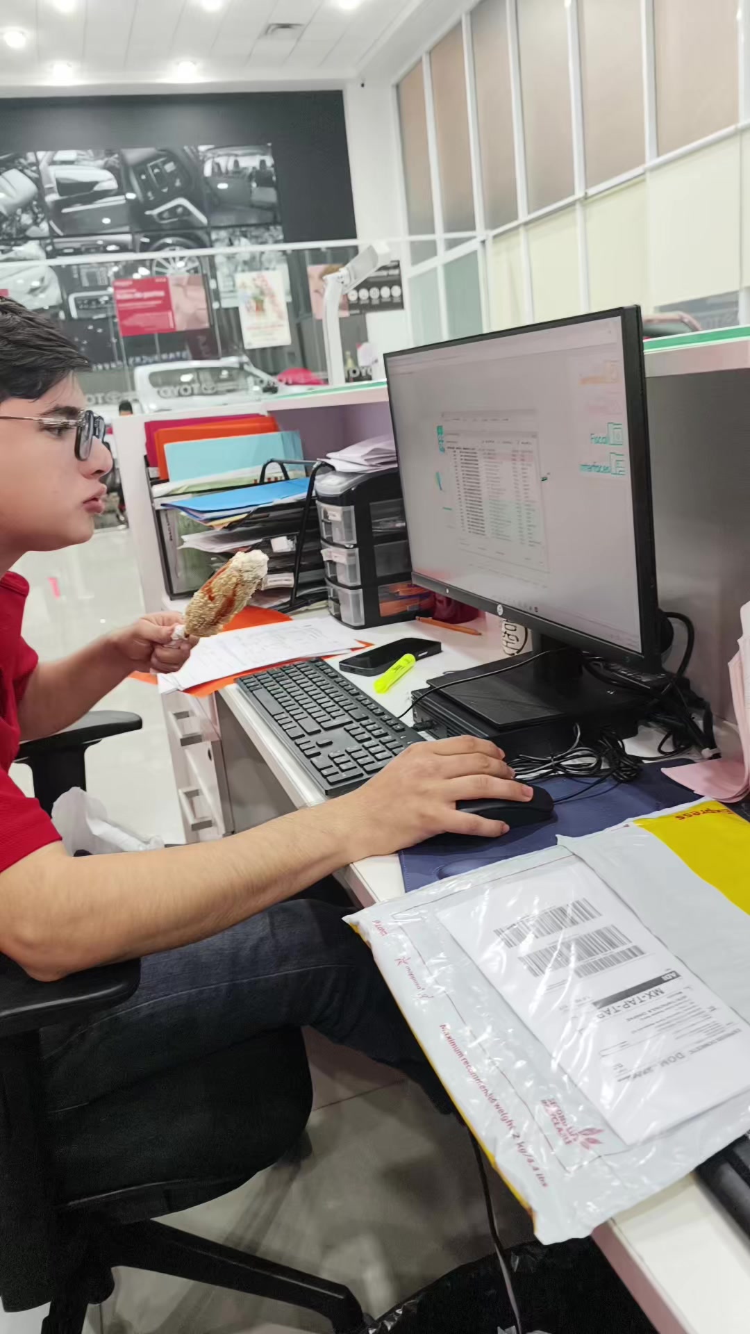 @Oscar Hernández Toyota