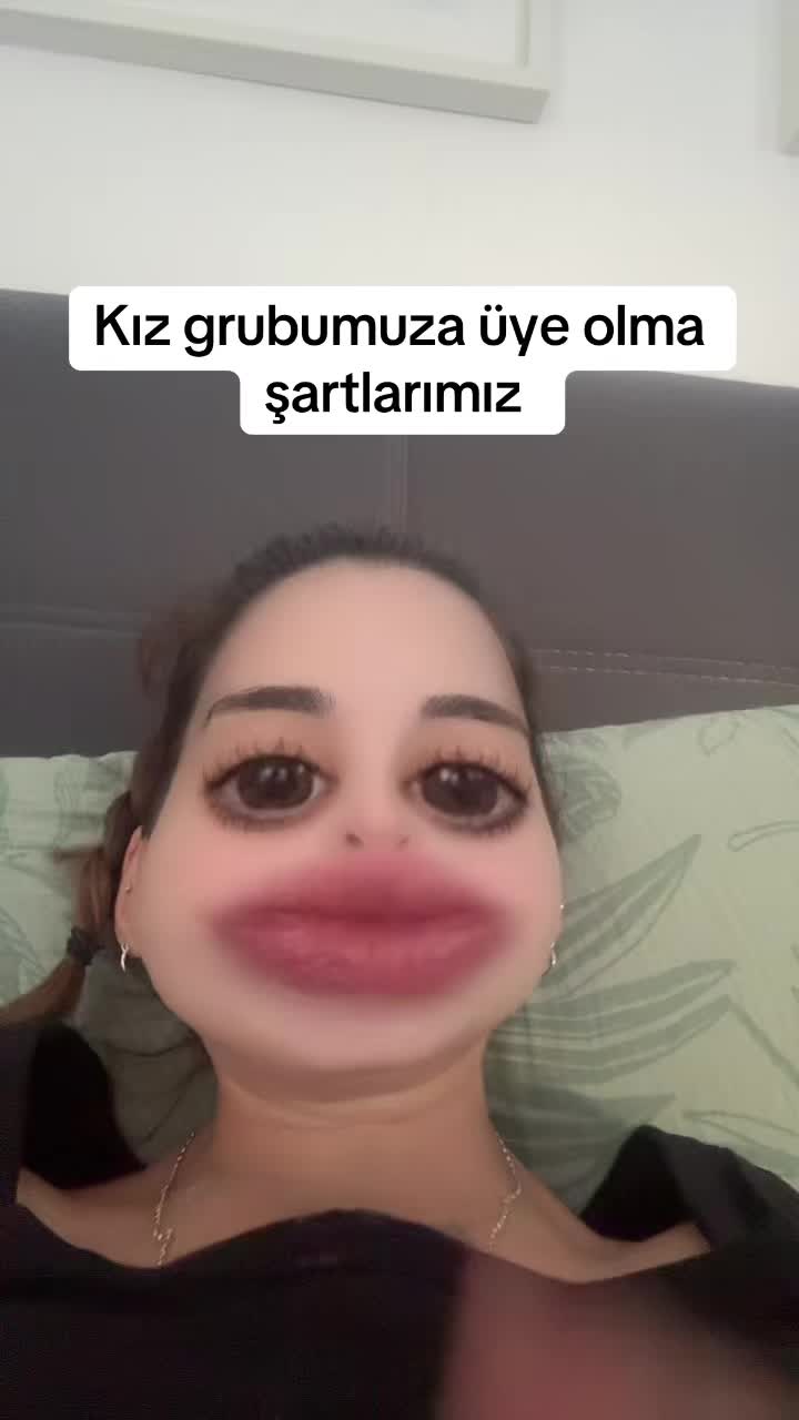 @eKe