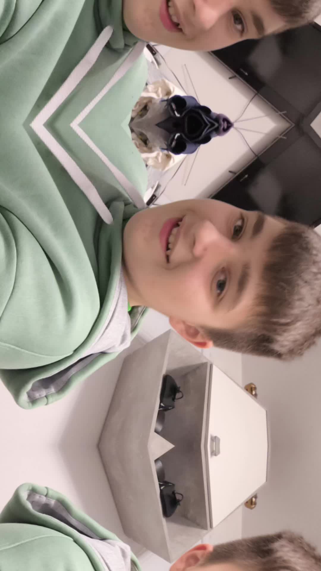 @alkashnik