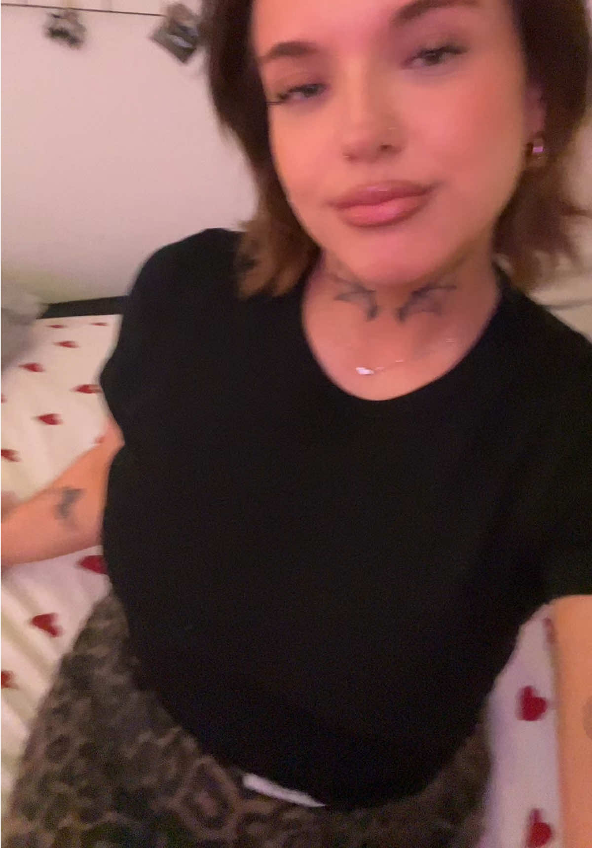@𝐑𝐨𝐦𝐲💞
