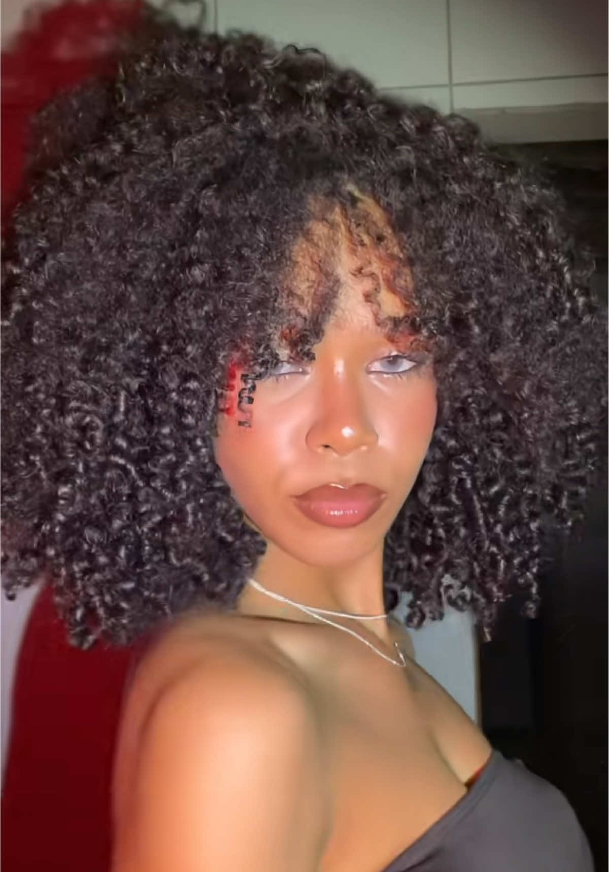 @emyvtoria