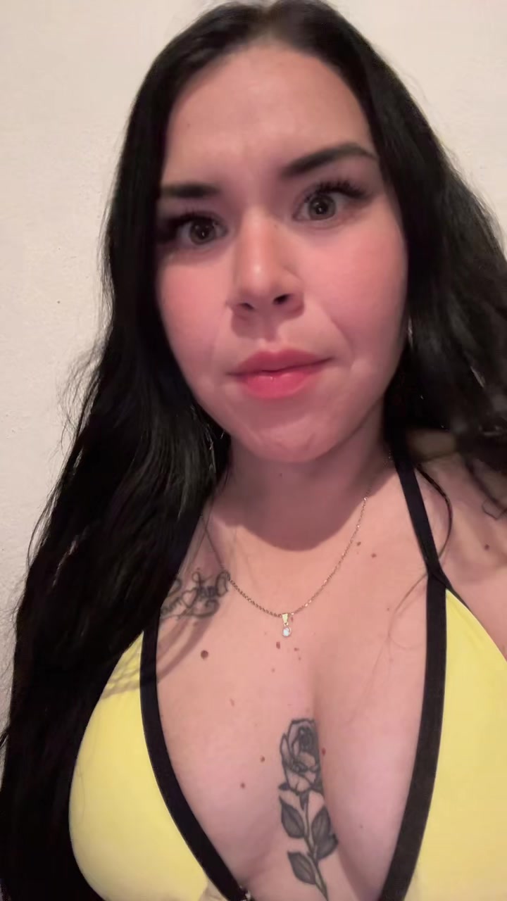 @yazmineosuna