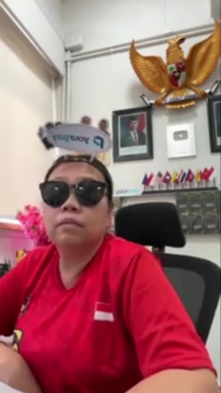 @Miss Yuni