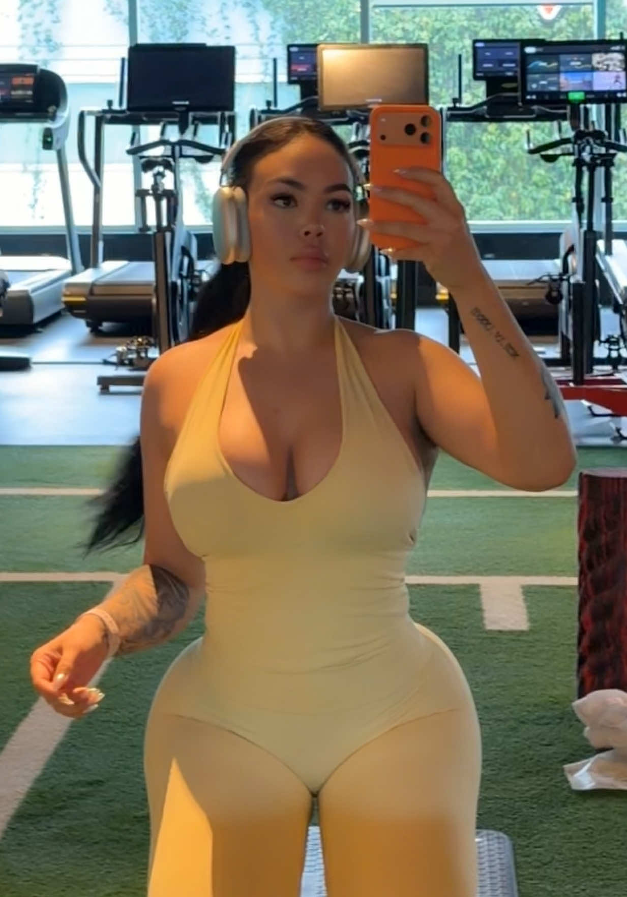@M