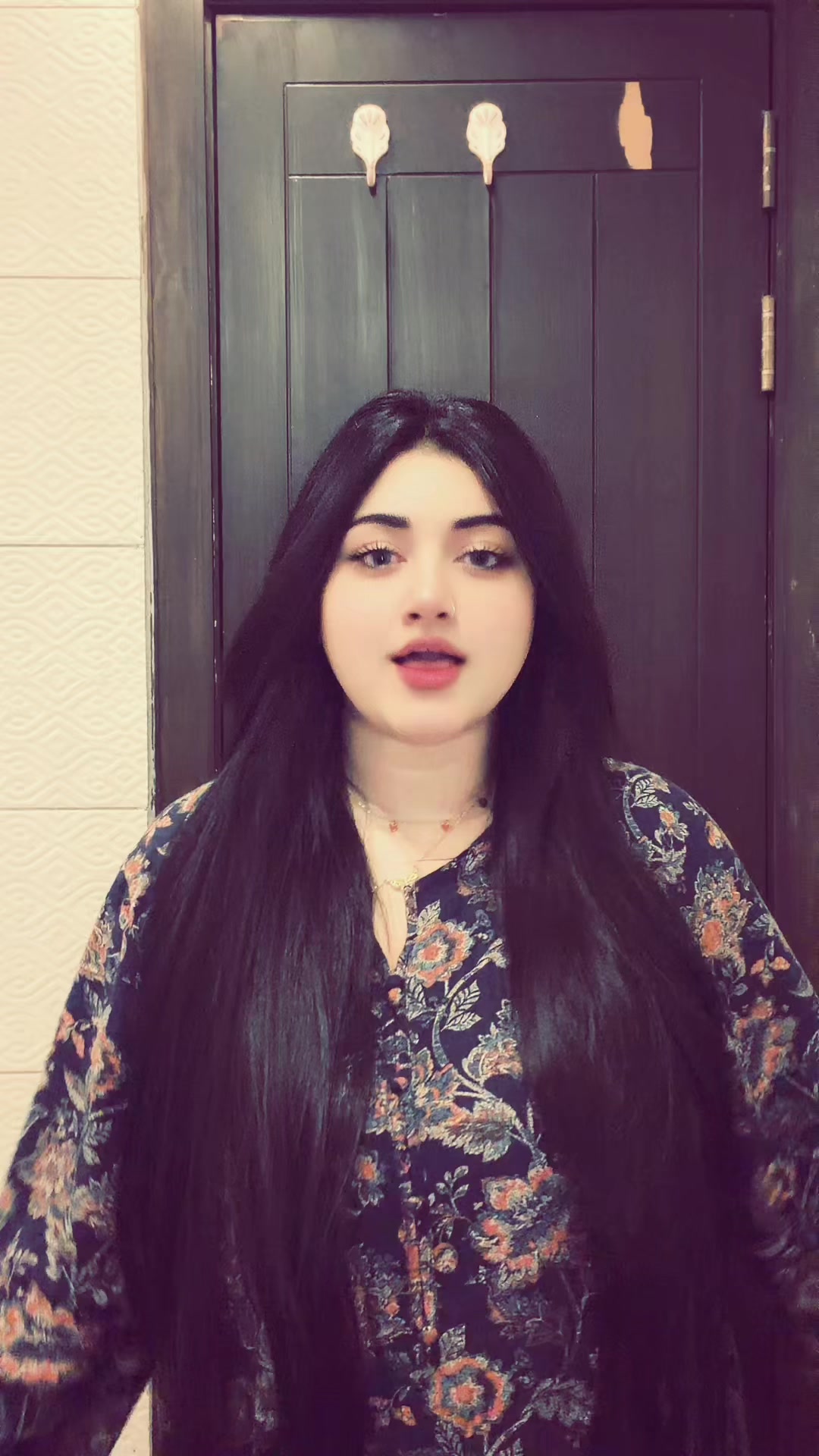 @Arooba