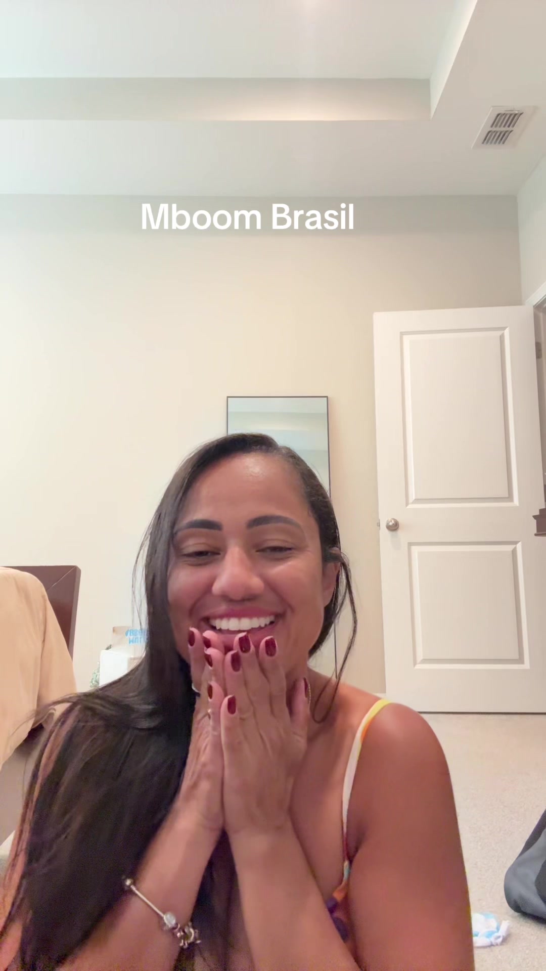 @Larissa Alpino