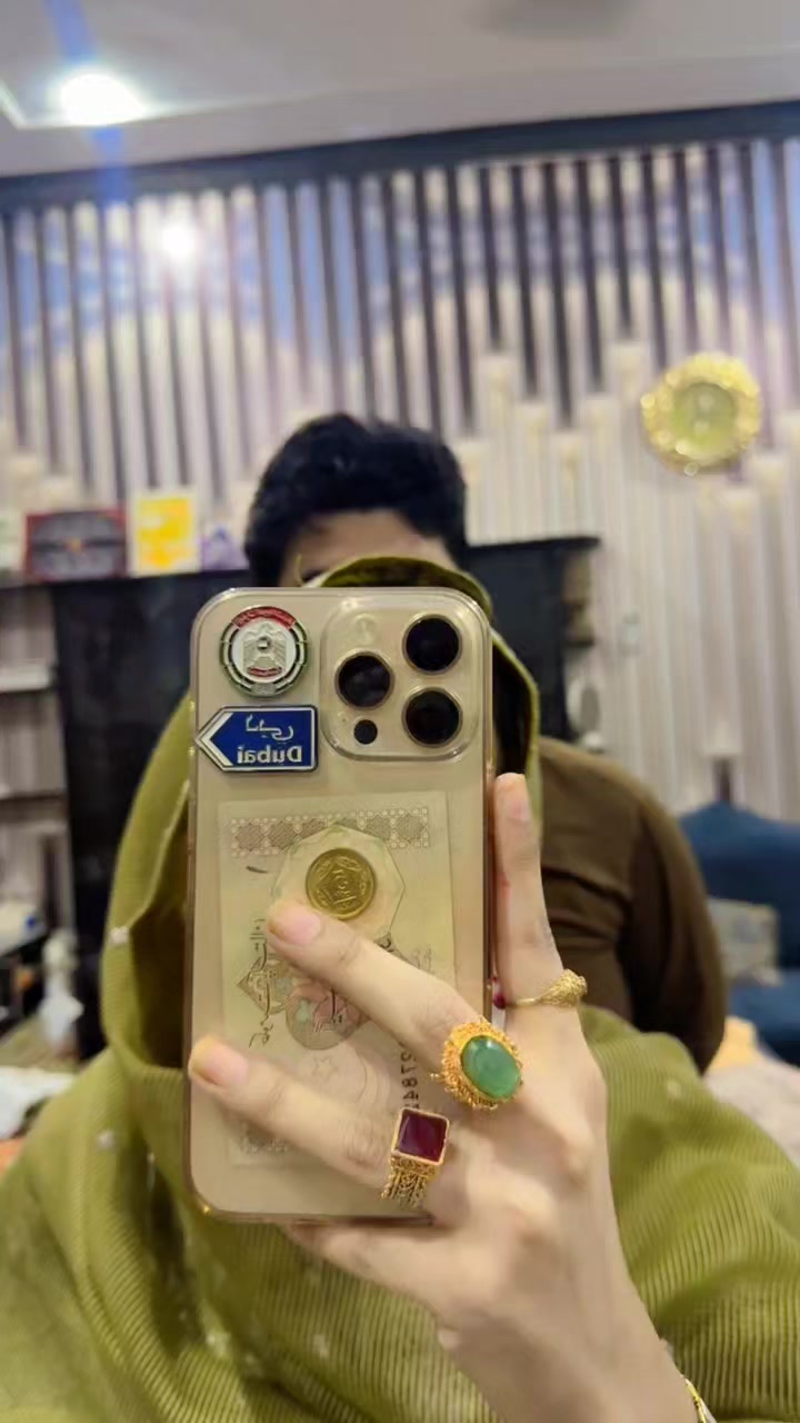 @KAMI Khokhar💫