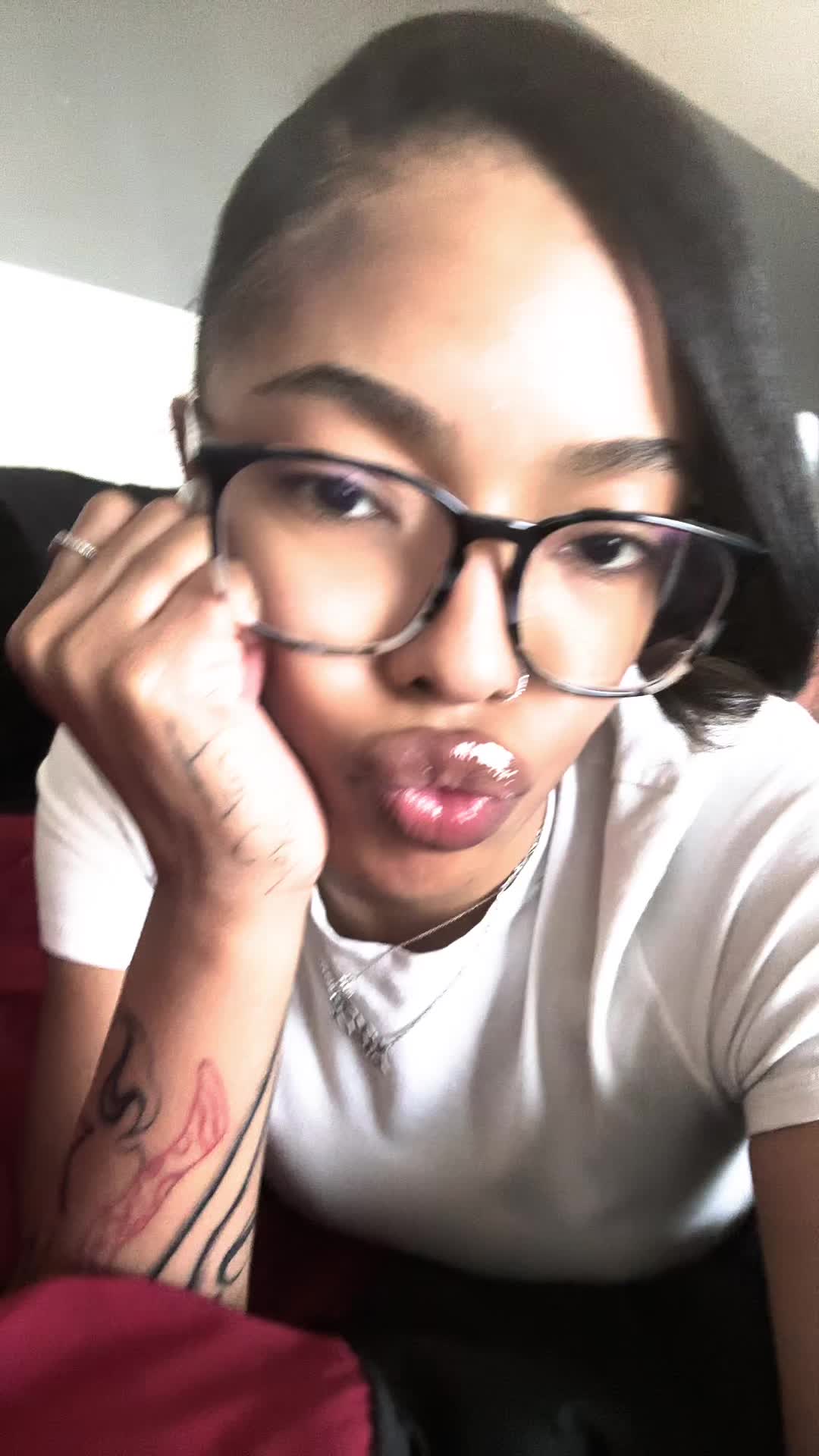 @TheyCallMeLokee!
