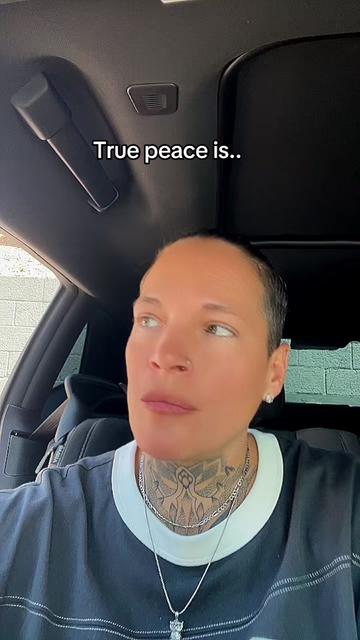 @Crazyauntchronicles