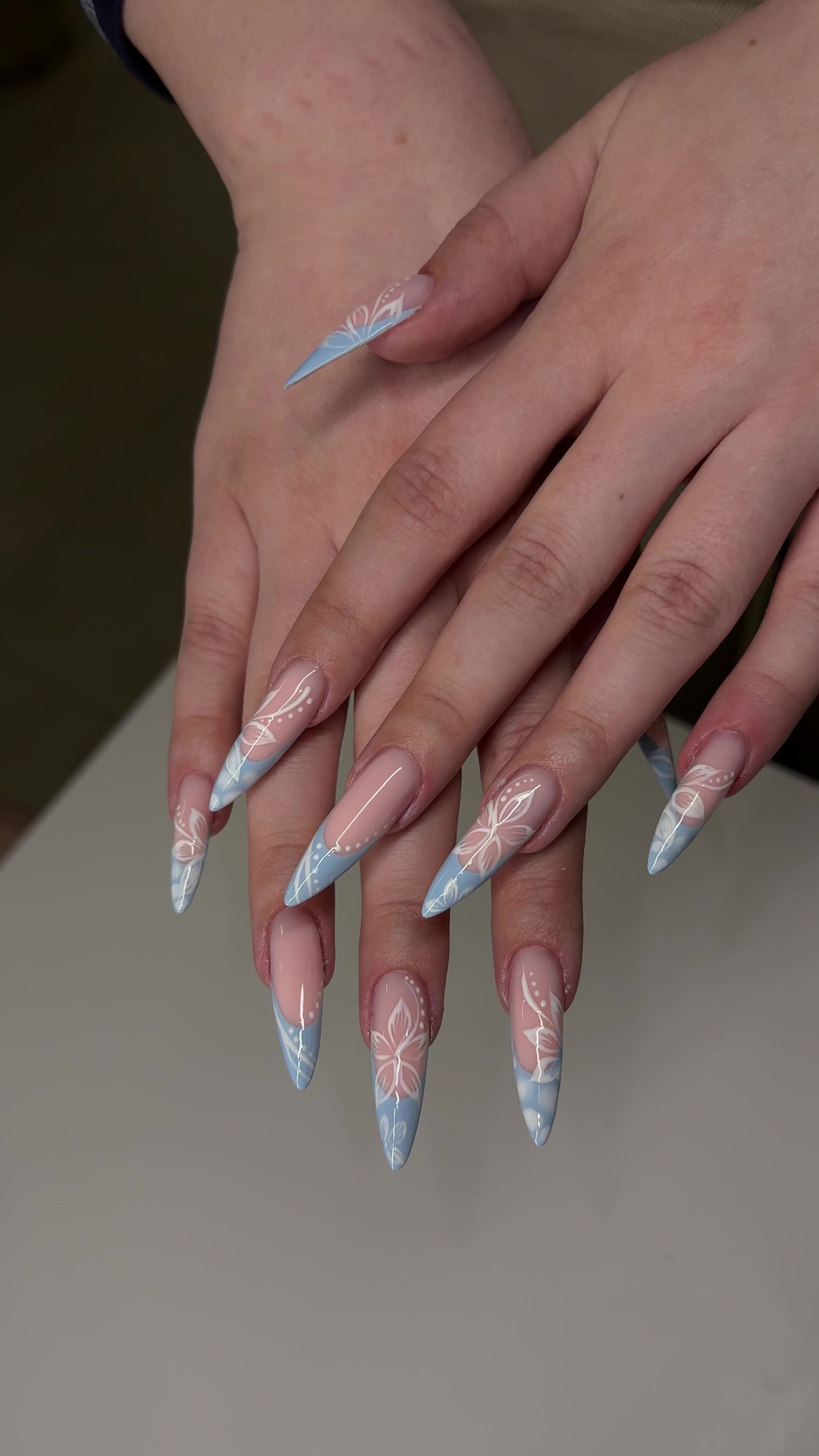 @Zara Mustafa Nails
