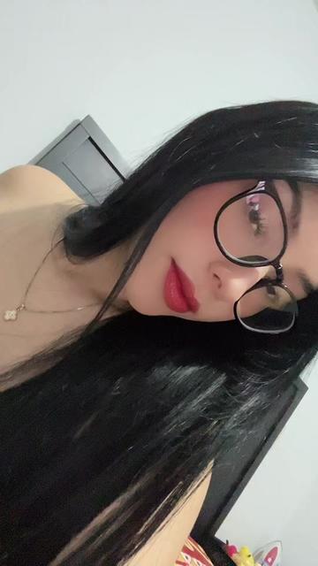 @DANI🍓