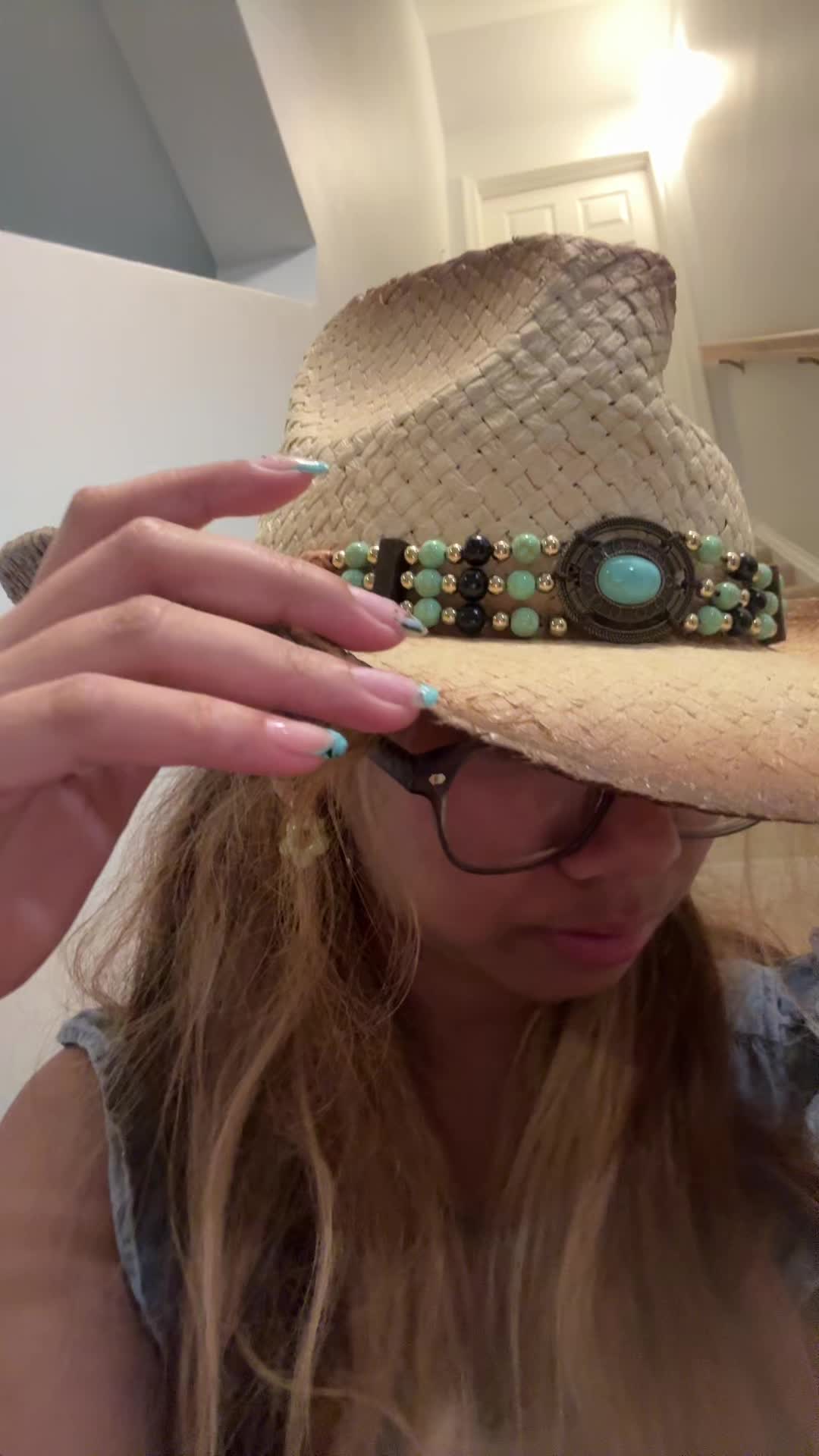 @ava