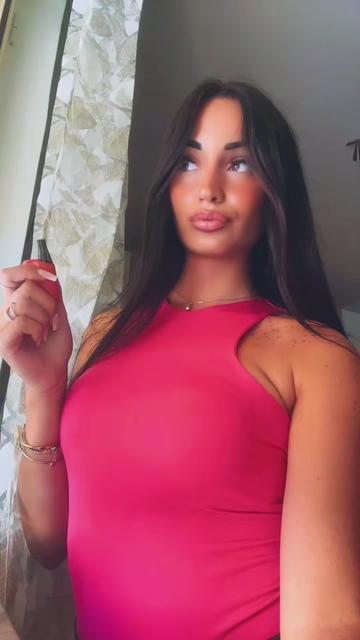 @𝐿𝒾𝓃𝒹𝒶👑