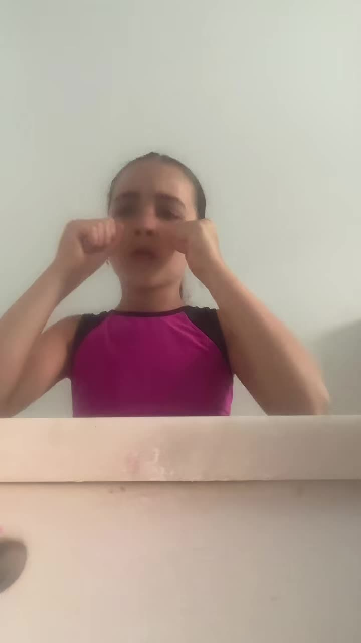 @DelaneyDances