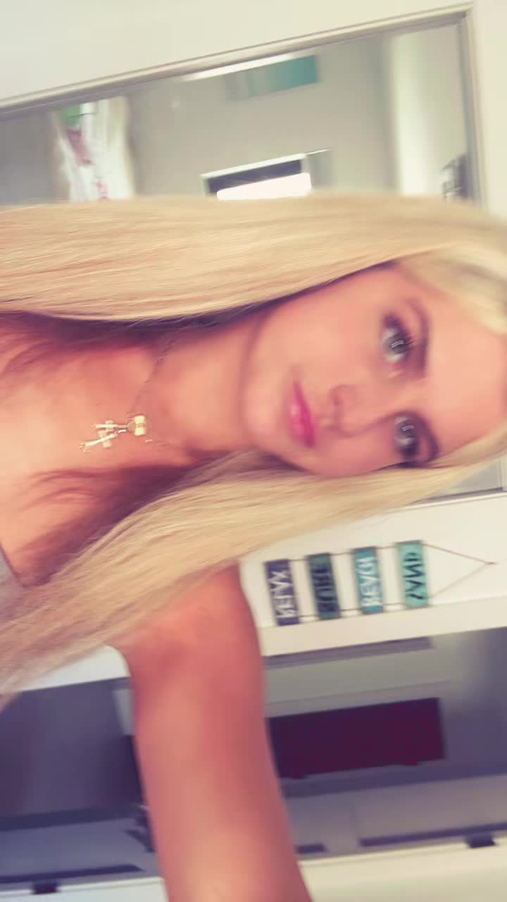 @scarlett💋