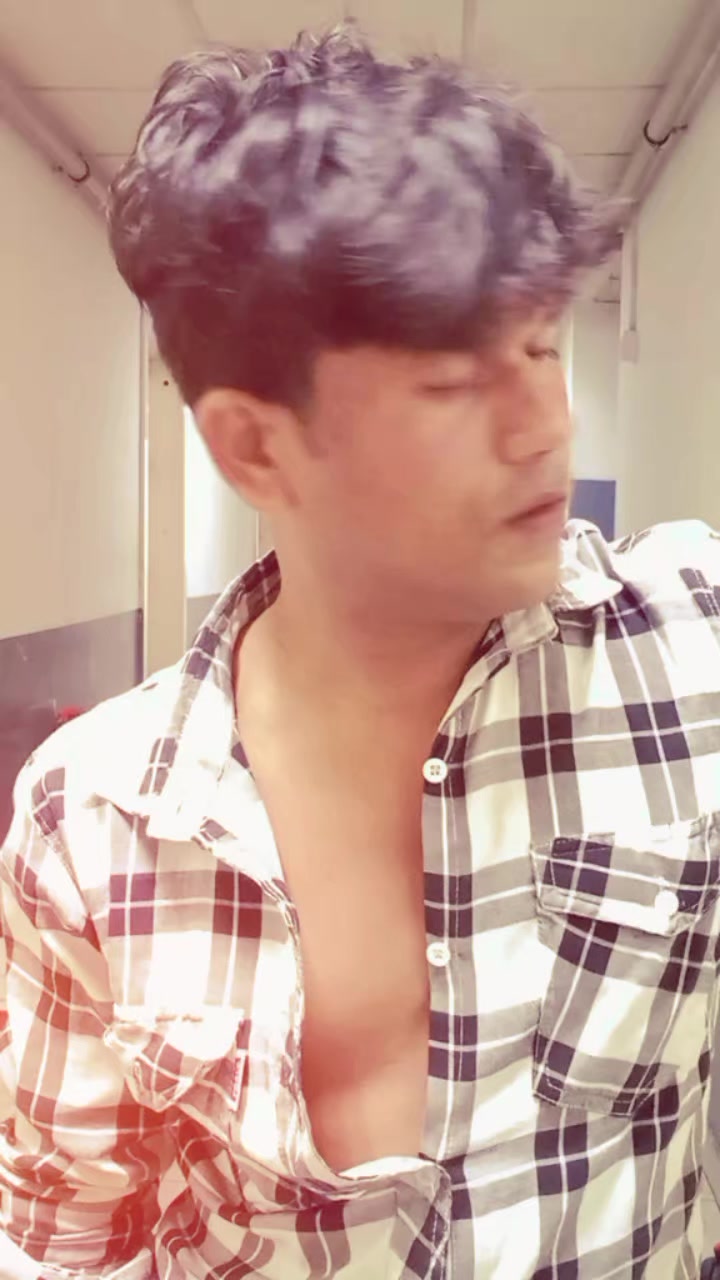 @Santosh Mehara 😚💐🇦🇪