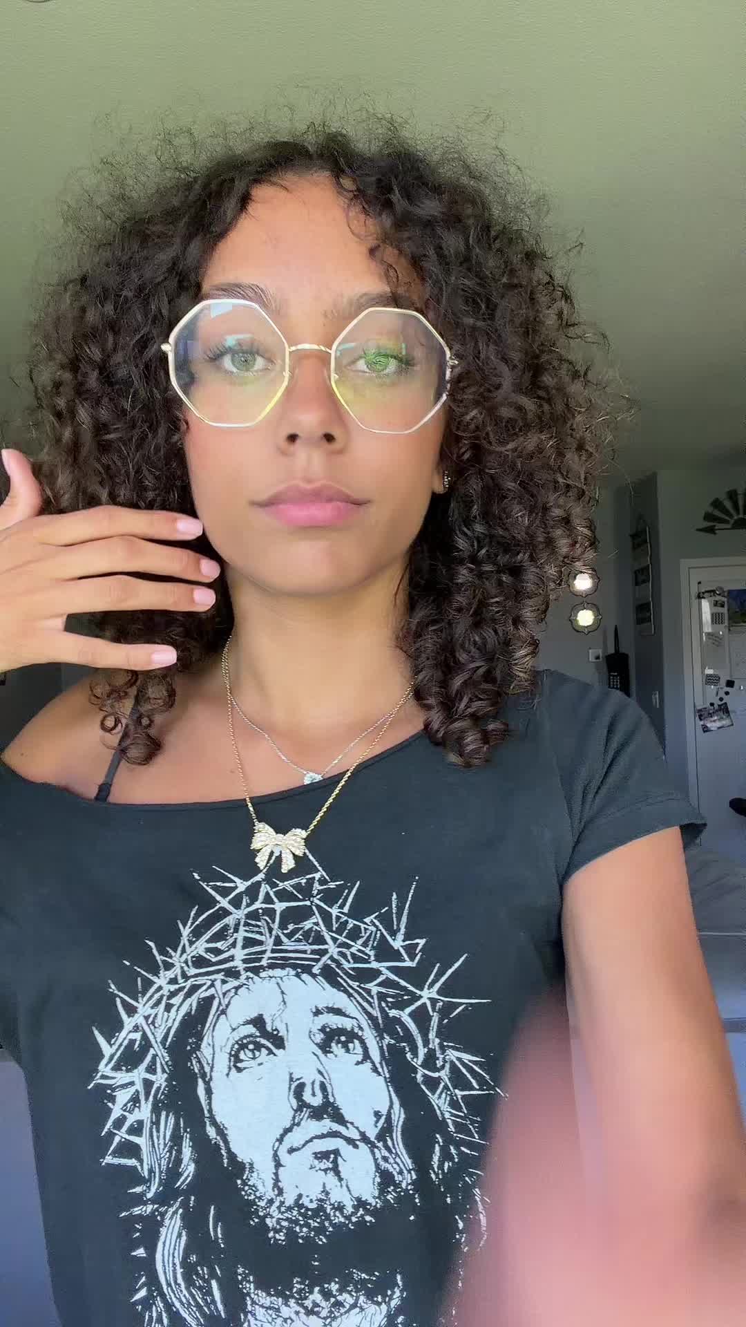 @Tahlula