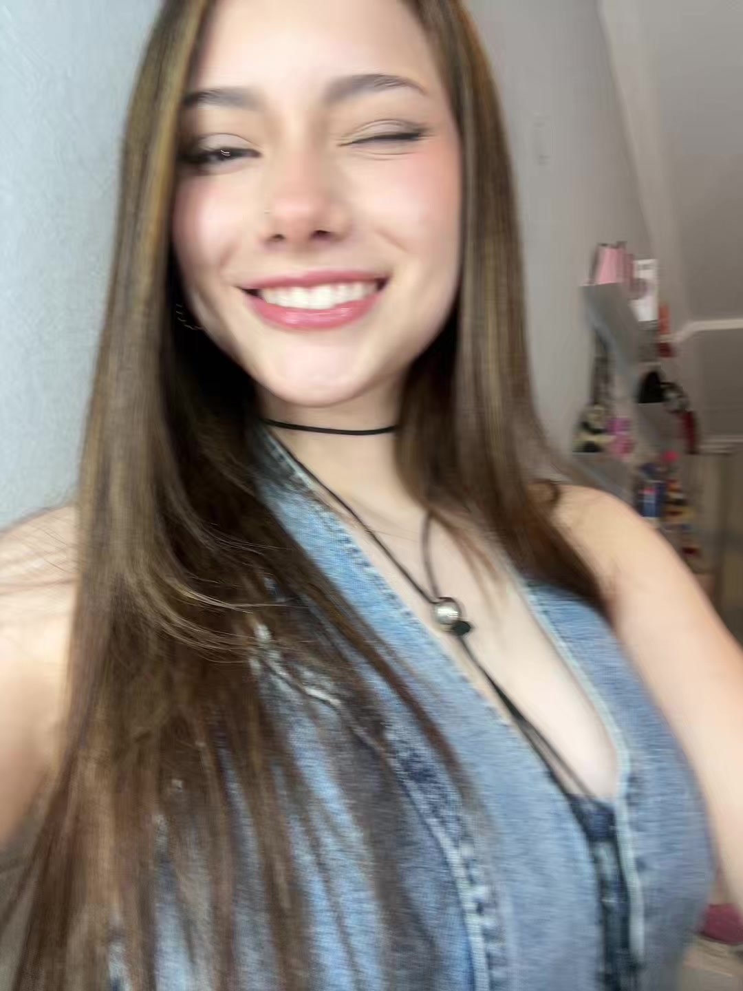 @eiluu