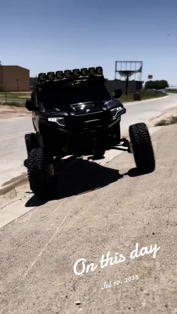 @RocMonster Garage