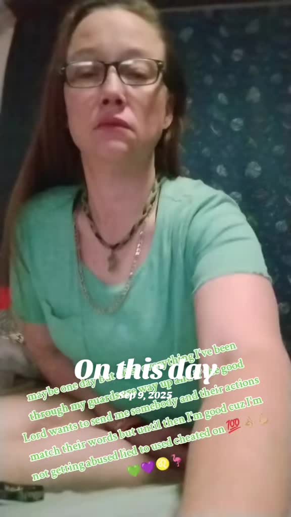 @$mokahontas 💯💚💨