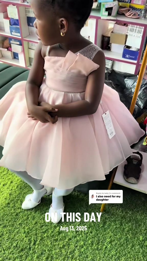 @charity baby&kids shop🇺🇬