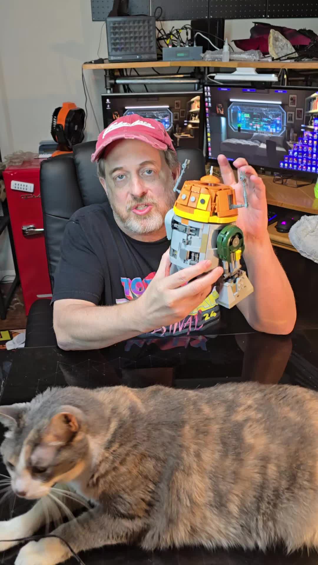 @Retro Nerd 184