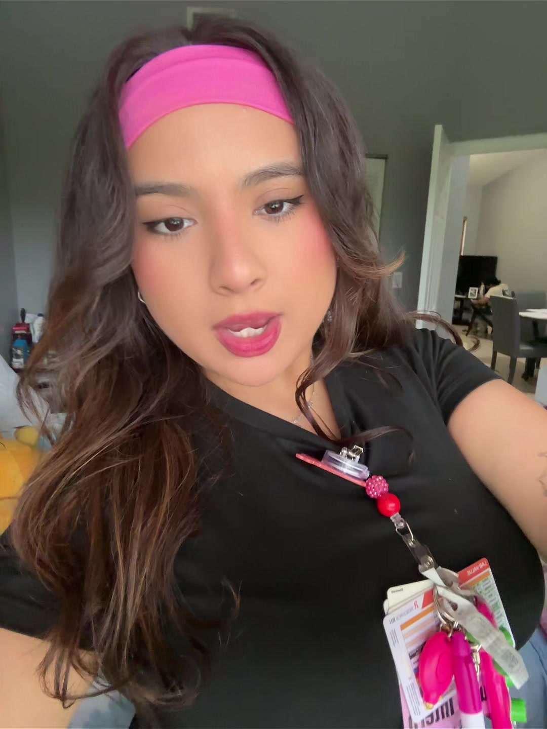 @laura