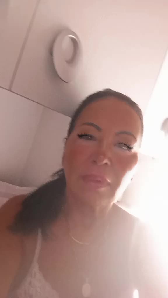@Nunzia