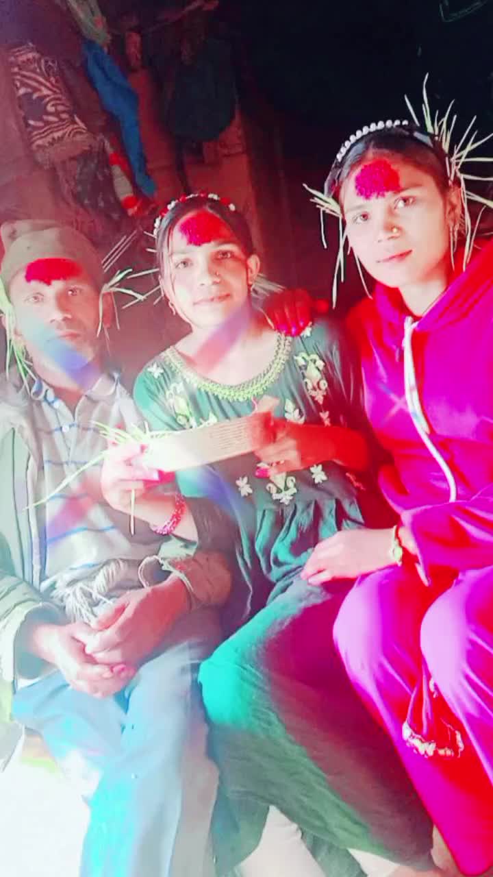 @user779853242