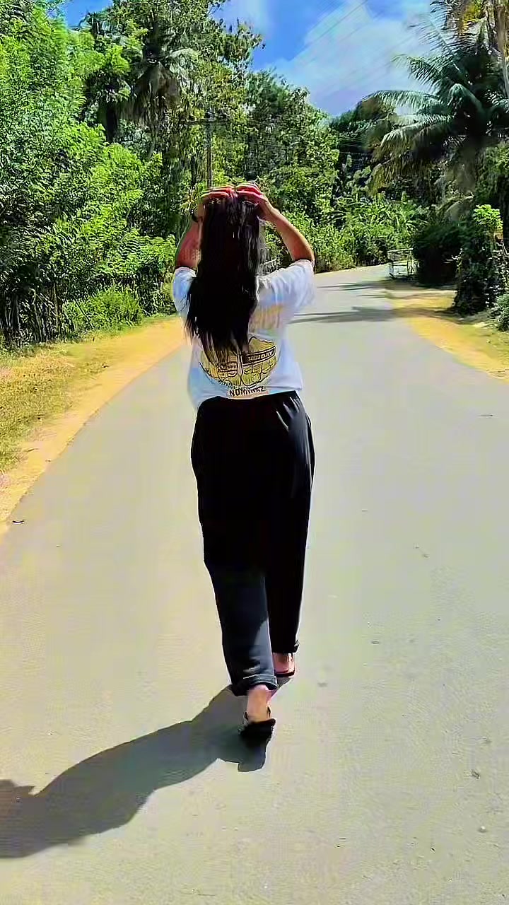 @""ටෙඩී gril "" තරූ දොණී 🔗🤍