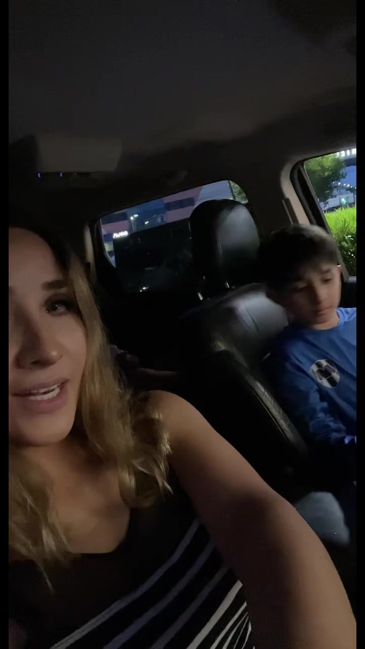 @Alejandra Gonzalez