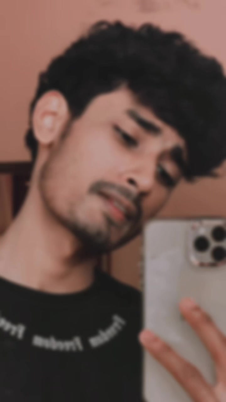@🧿 SANTHUS 🪬🤍🚶