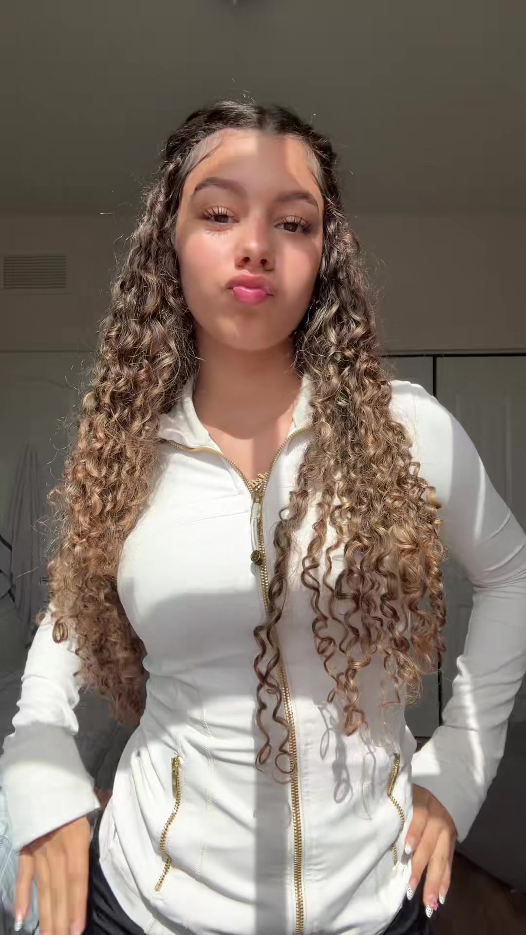 @𝐬𝐜𝐚𝐫𝐥𝐞𝐭𝐭