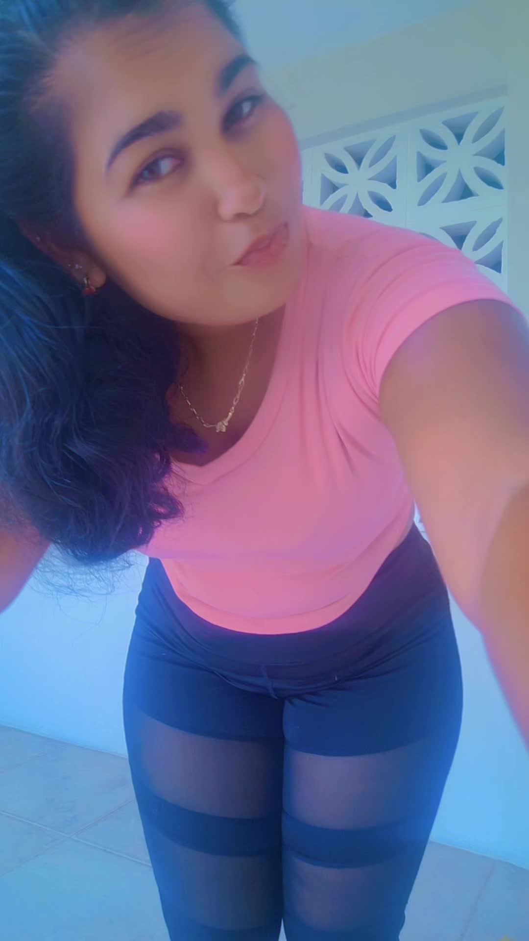 @Glamourous Shoba