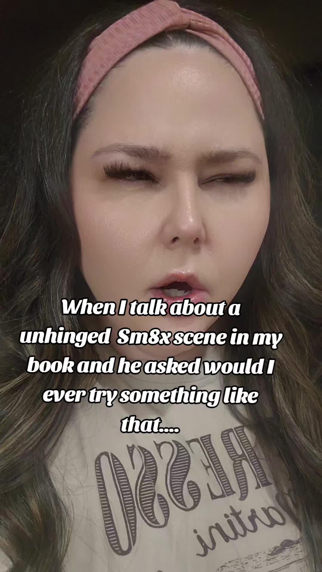 @looksandbooks