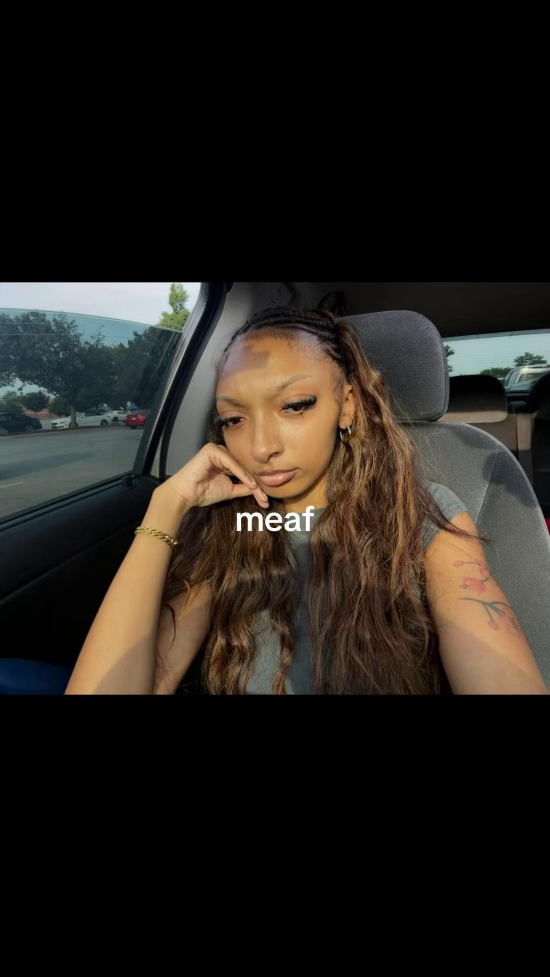@️