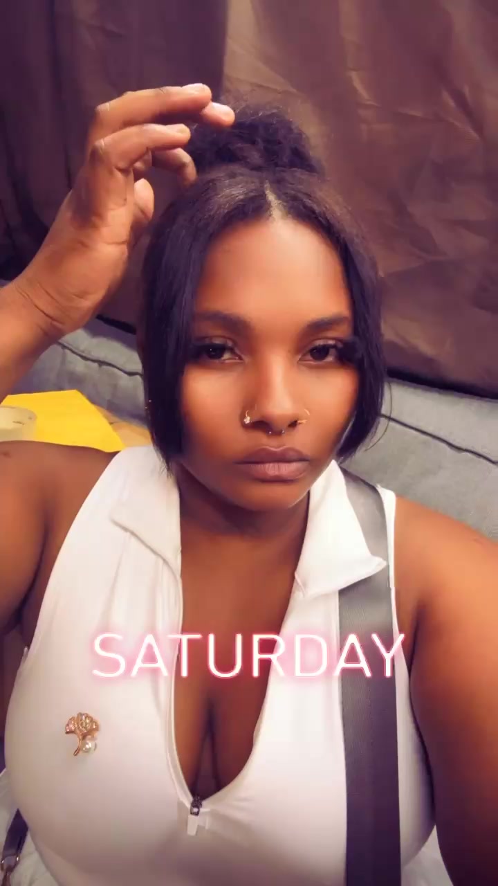 @Ammi_giving _dem headache 🤣🥇
