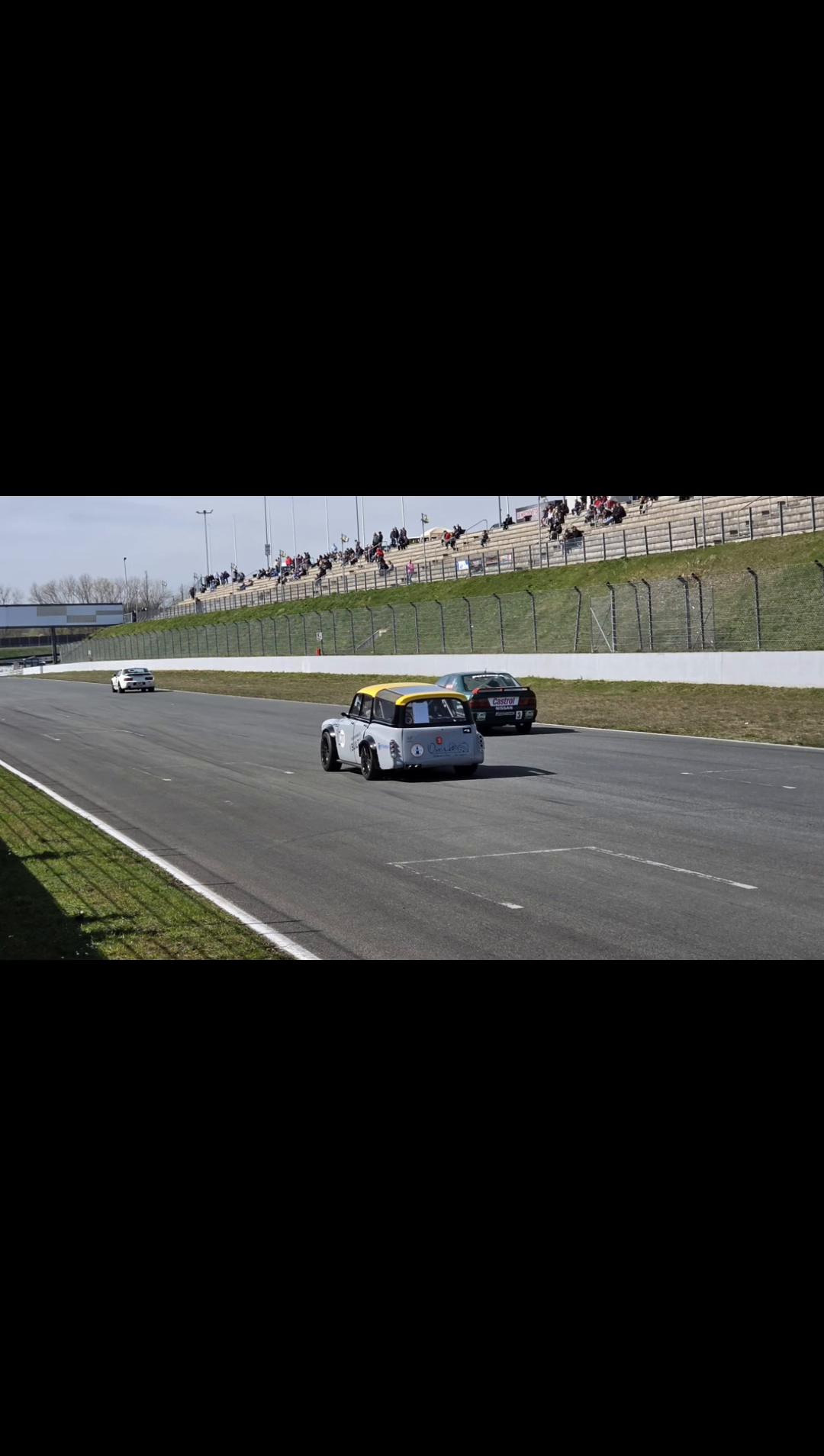 @Multipla 135i / Porsche 928 S4