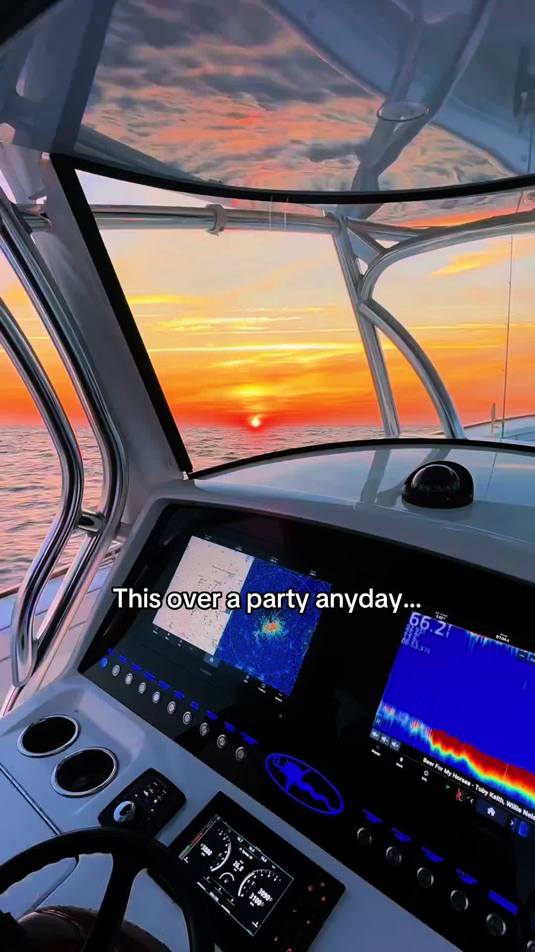 @๐๐๐๐๐๐๐ฃ