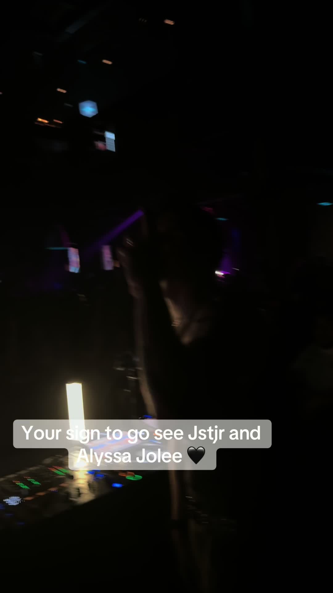 @NAURRRR