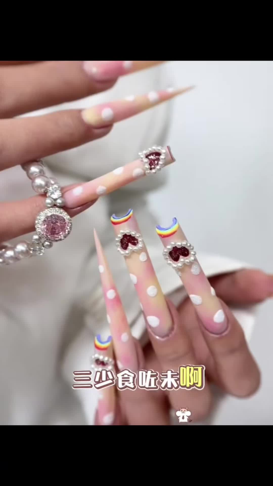 @Ahhui👩🏻&zwj;🦲