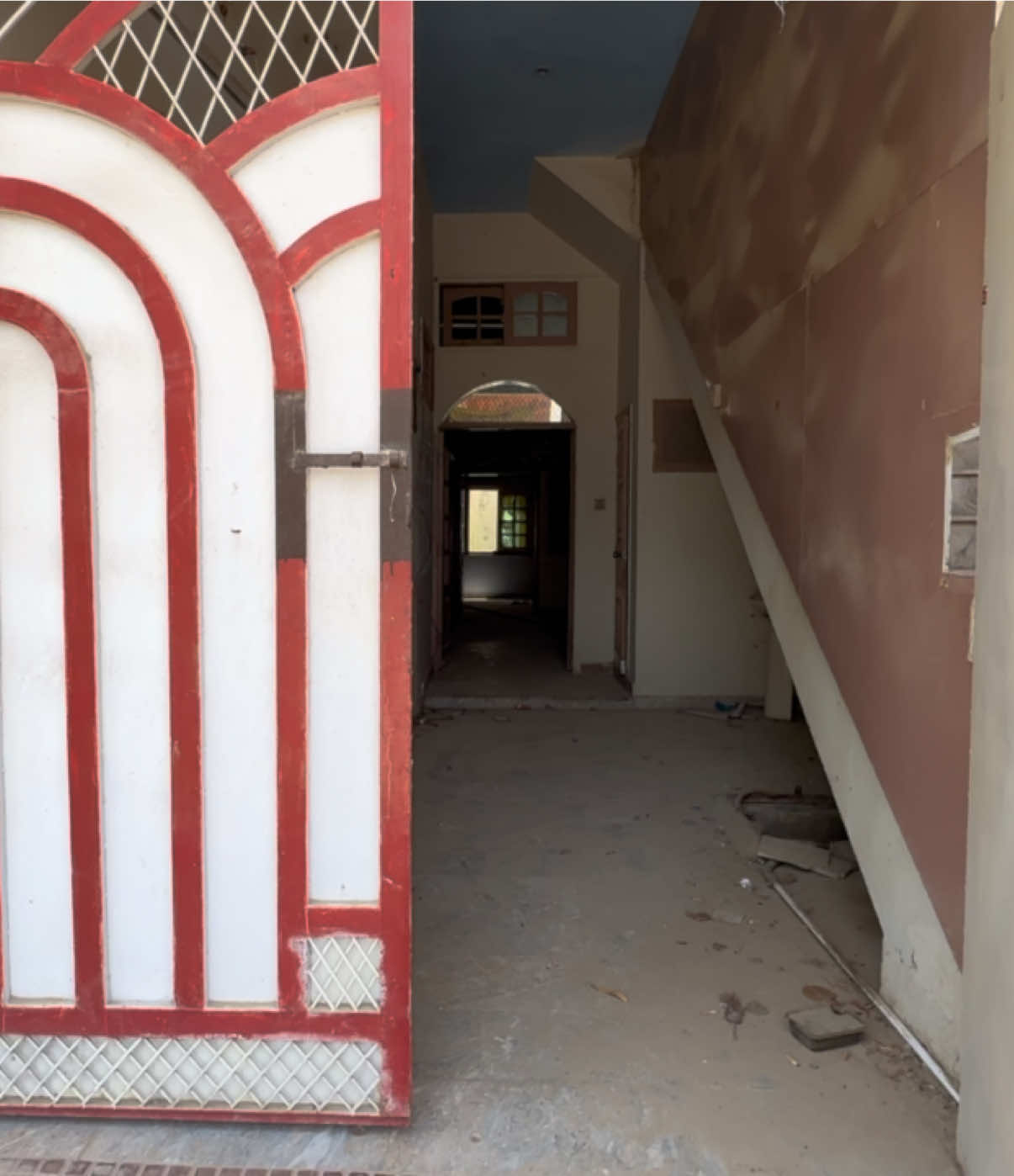 @Real Estate & Construction W..
