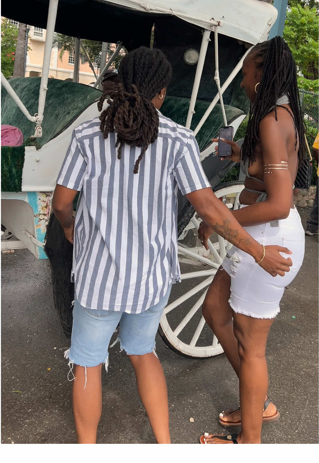 @LeaStylez