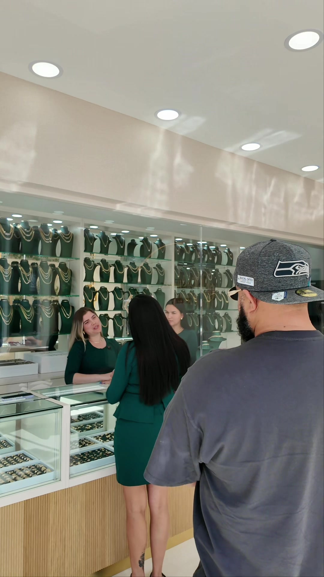 @LAS TUNAS JEWELRY LLC