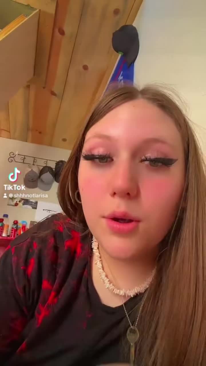 @shhhnotlarisa