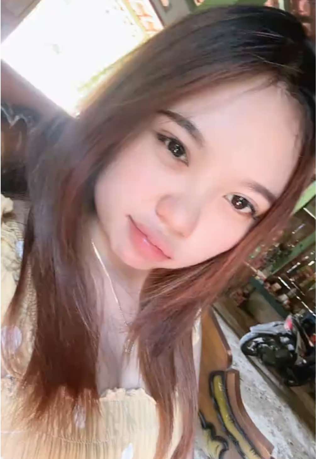 @Dewi Tari