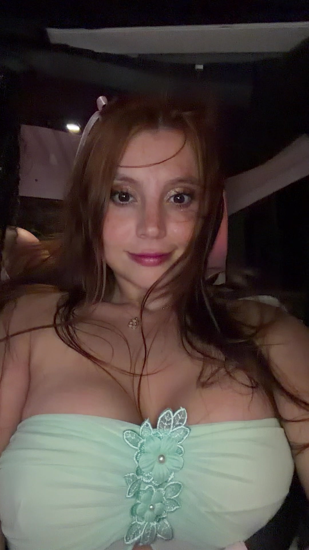 @Emi Vi