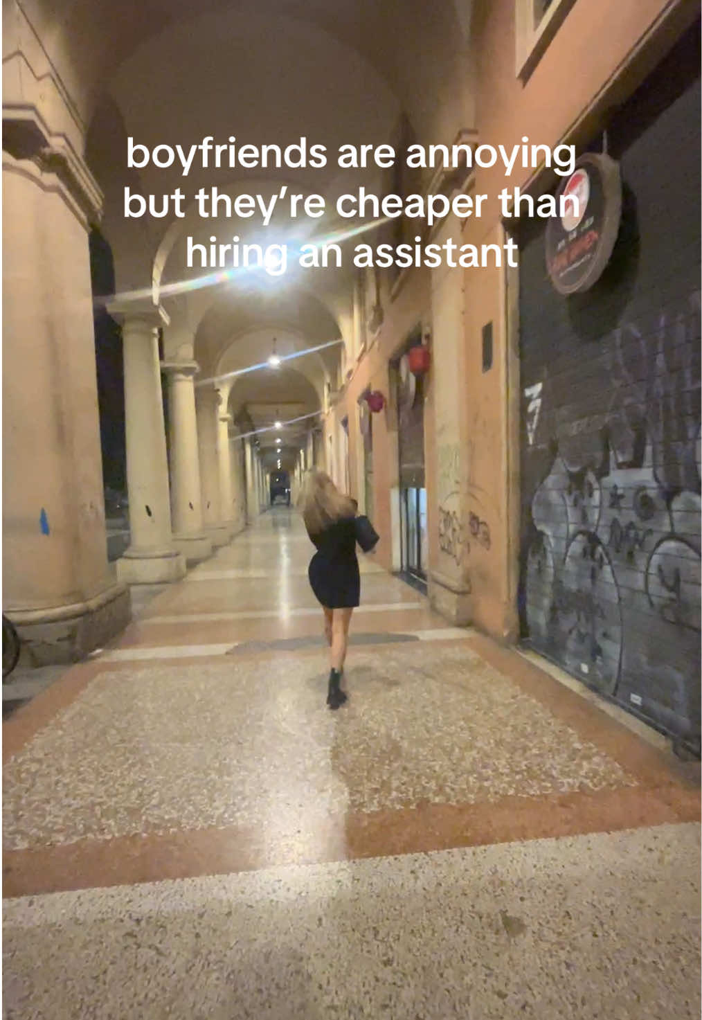 @Cat Hepburn | Writer