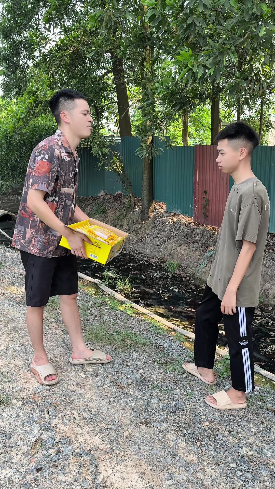 @Hữu Bộ Đ&acirc;yy