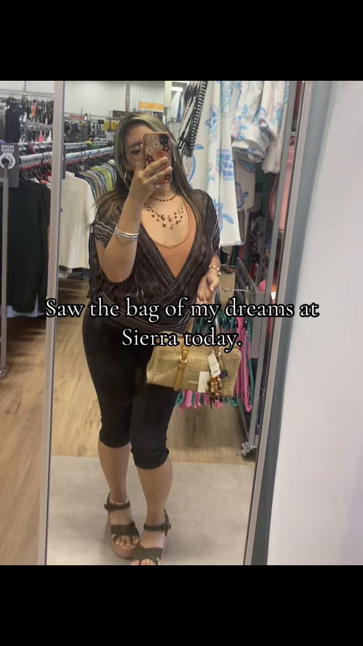 @♡‧₊ ☾ ˚✧[HotGirlYoli]✧˚ ☾₊‧♡